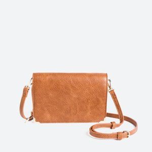 URBAN EXPRESSIONS Aleda Wallet Clutch